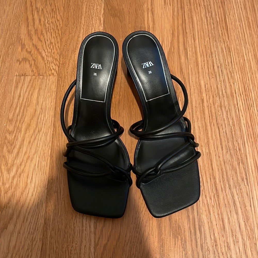 Zara Sandals